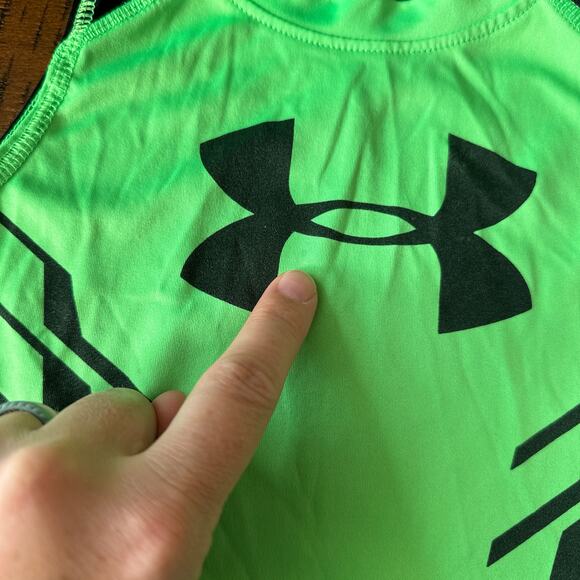 Under Armour tank - Picture 3 of 4